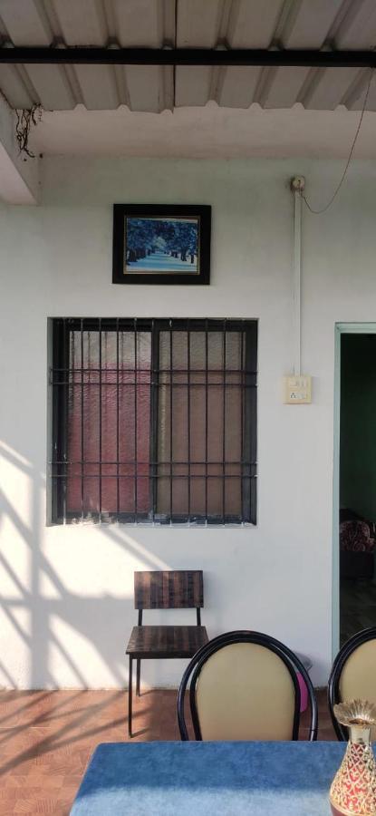Ellora Guest House Екстериор снимка